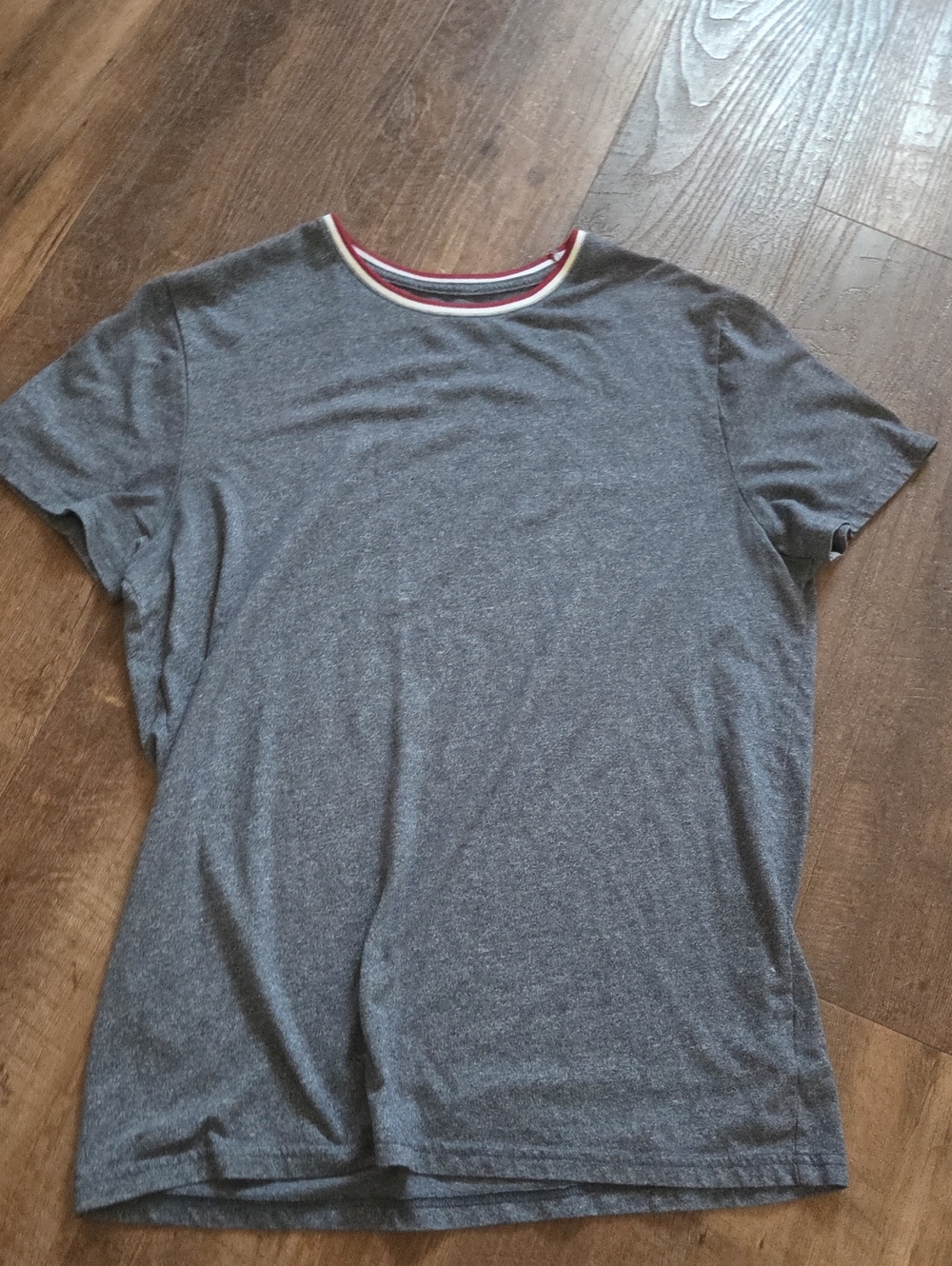 Men's Goodfellow Heather Gray Crew Neck T-Shirt with Stripe Trim